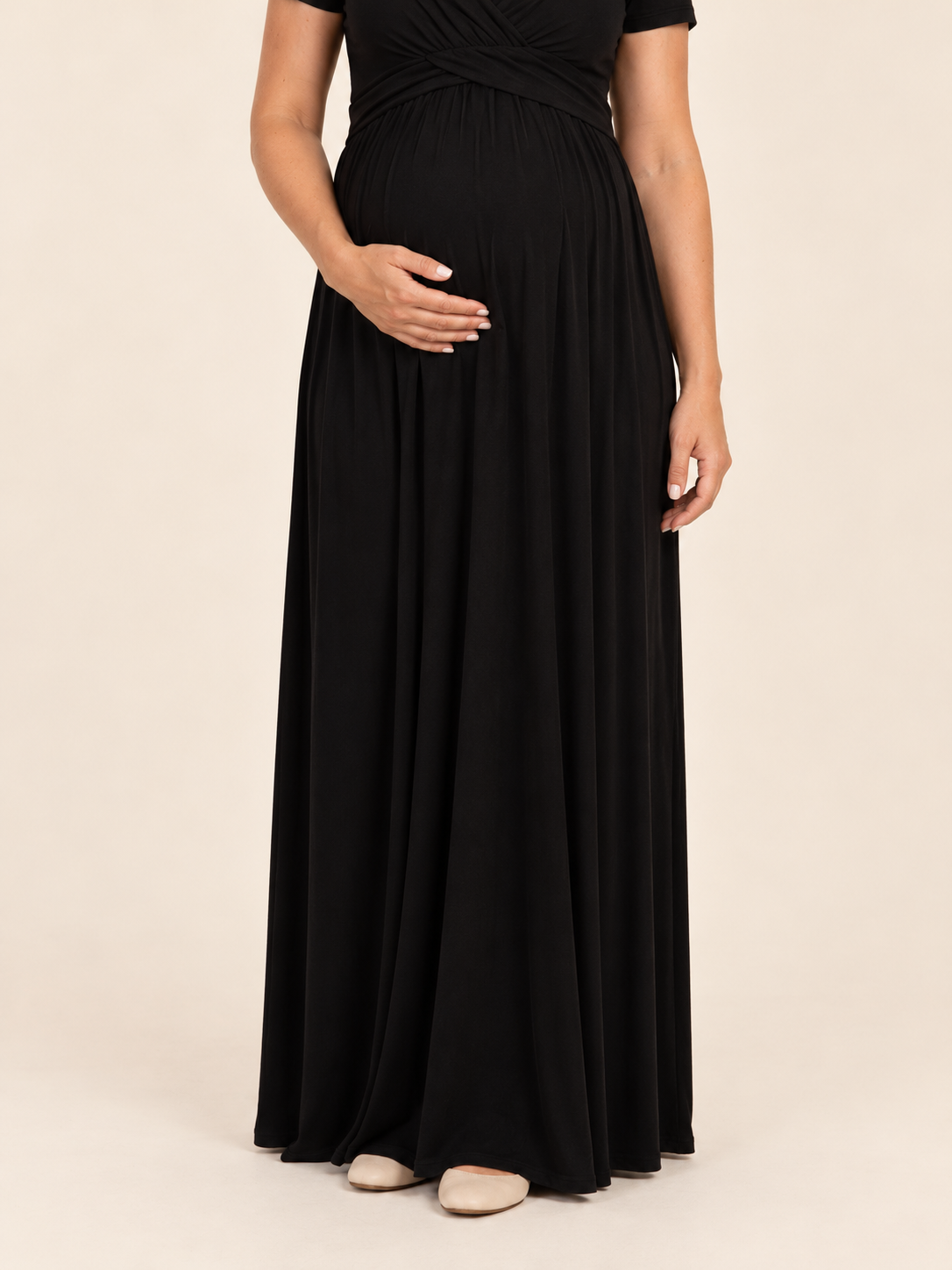 Lydia Black maternity dress — gathered waist and bump close-up