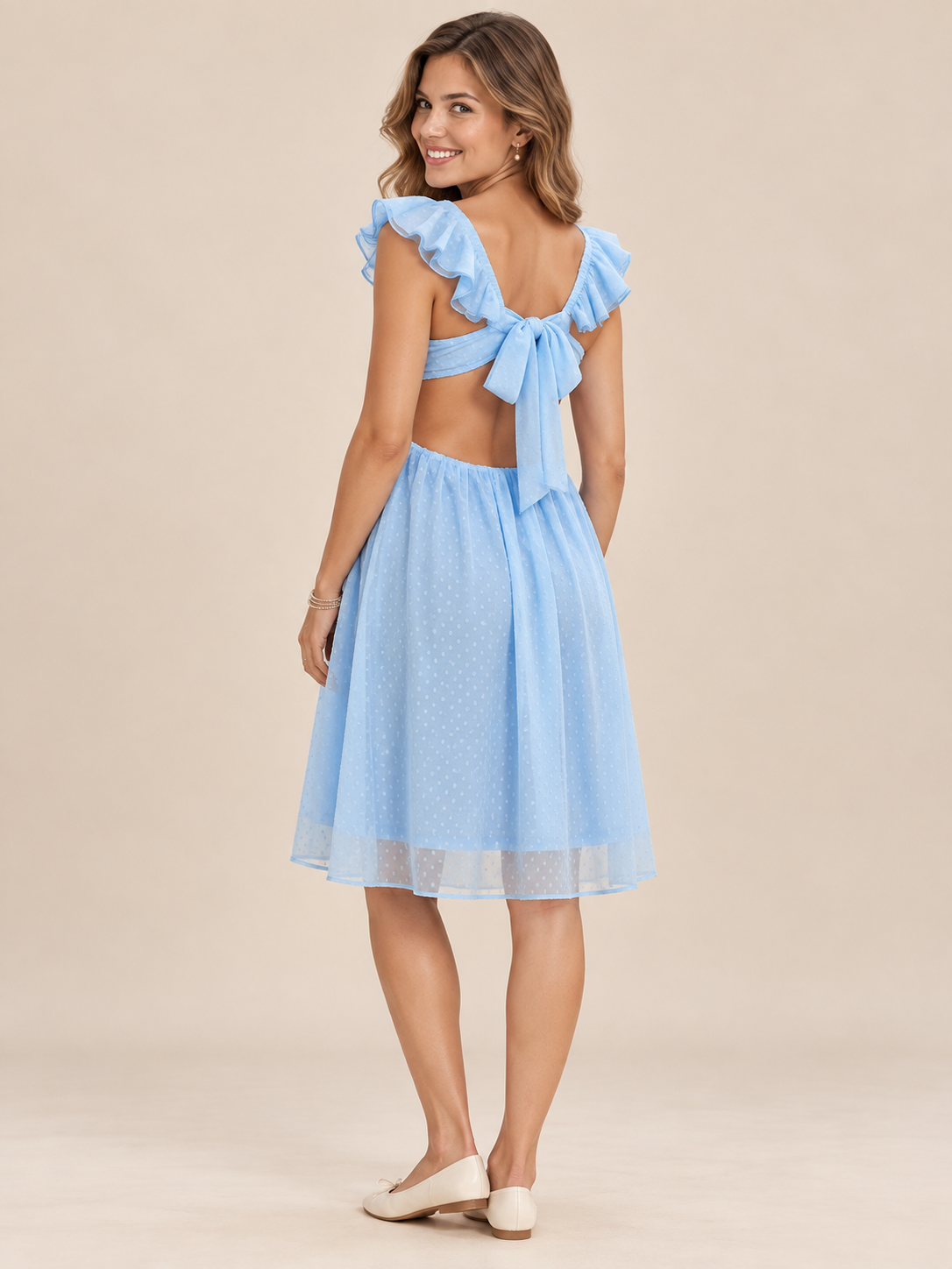 Wren Sky Blue maternity dress — back view of the tie bow and open back